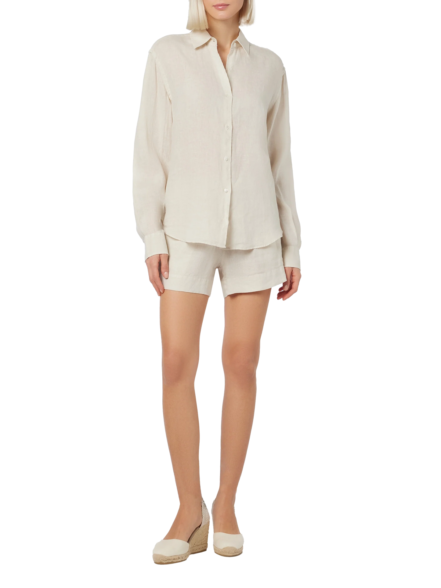 Woman off-white linen pull up shorts Meave
