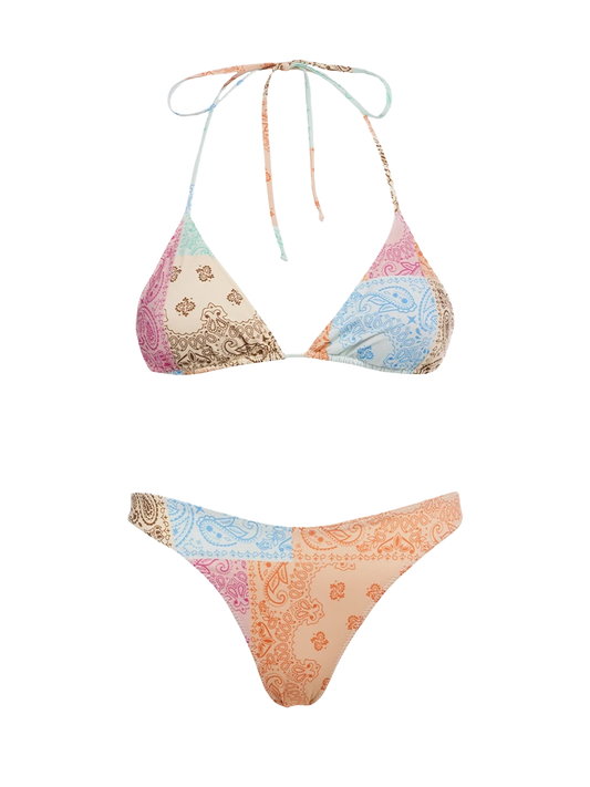 Woman bandanna triangle bikini Leah Naomi